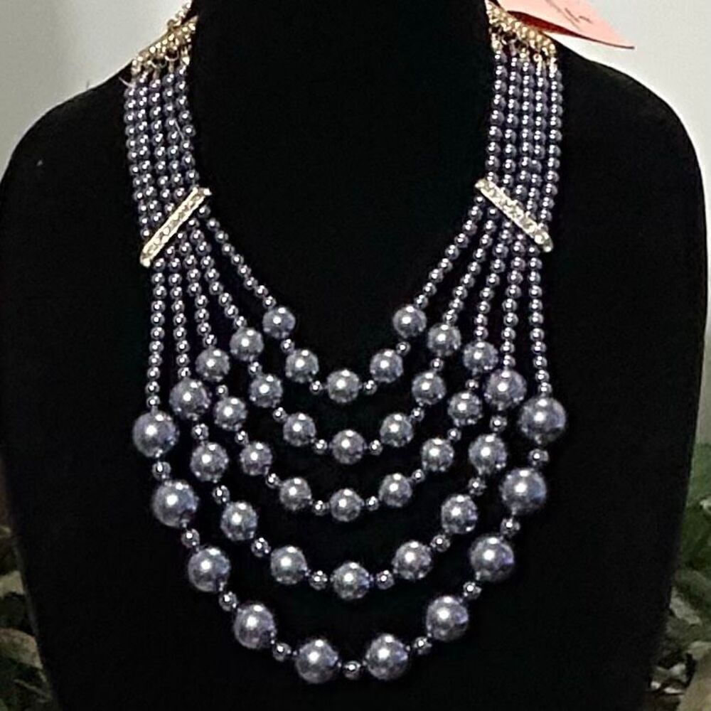 NWT DLSX Designs Layered Bib Necklace Women's OS Gray 5-Multi Strand Pearl Beads
